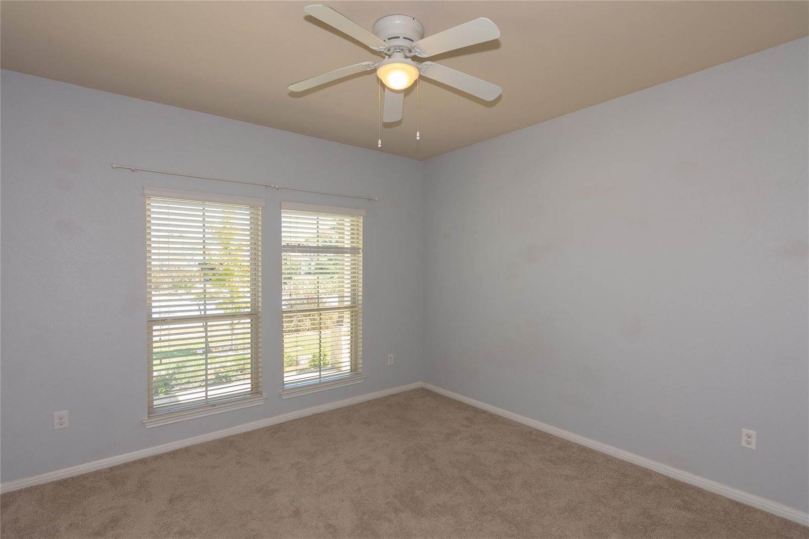 204 Serrano St, Georgetown, TX 78628