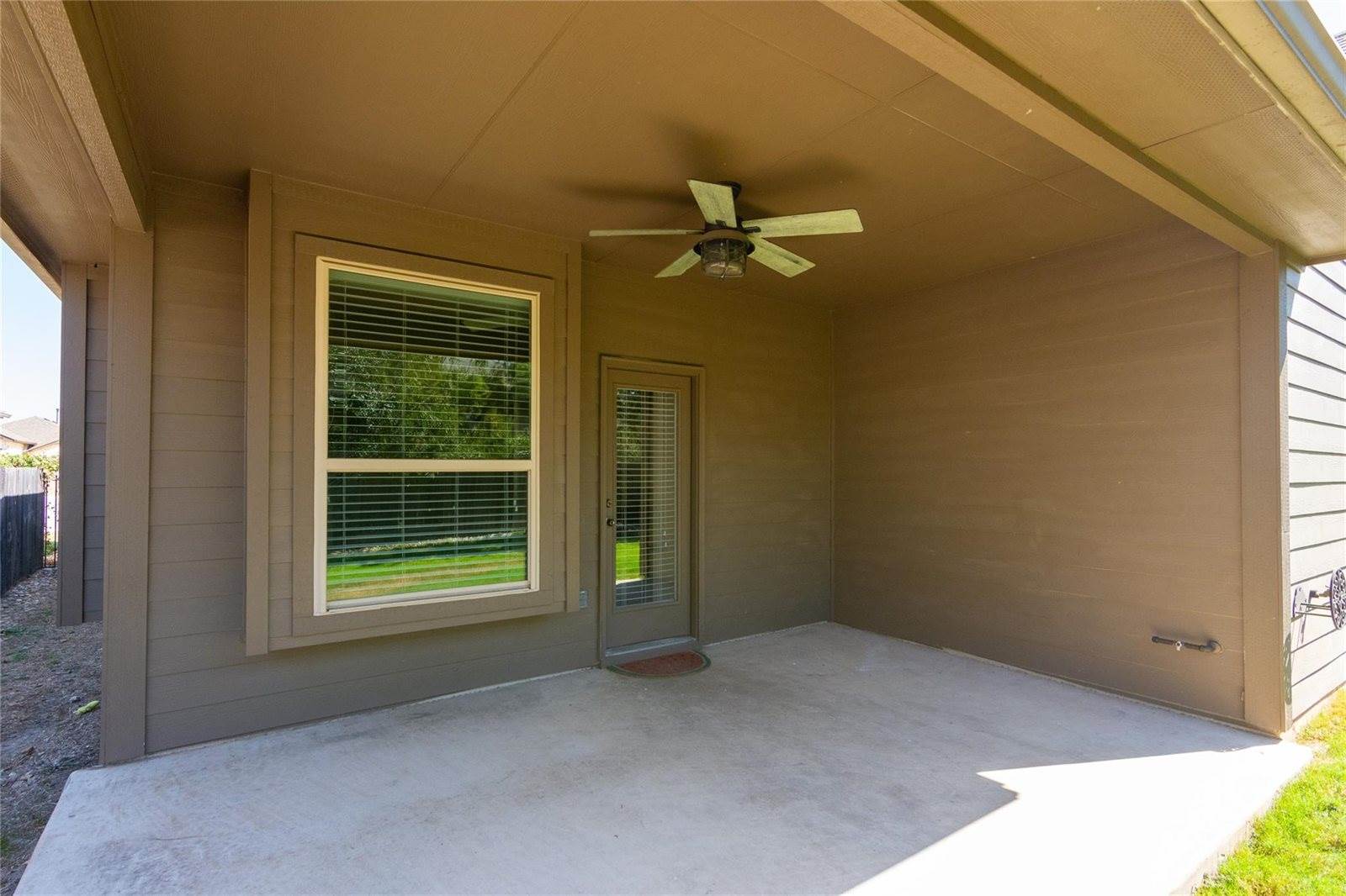 204 Serrano St, Georgetown, TX 78628