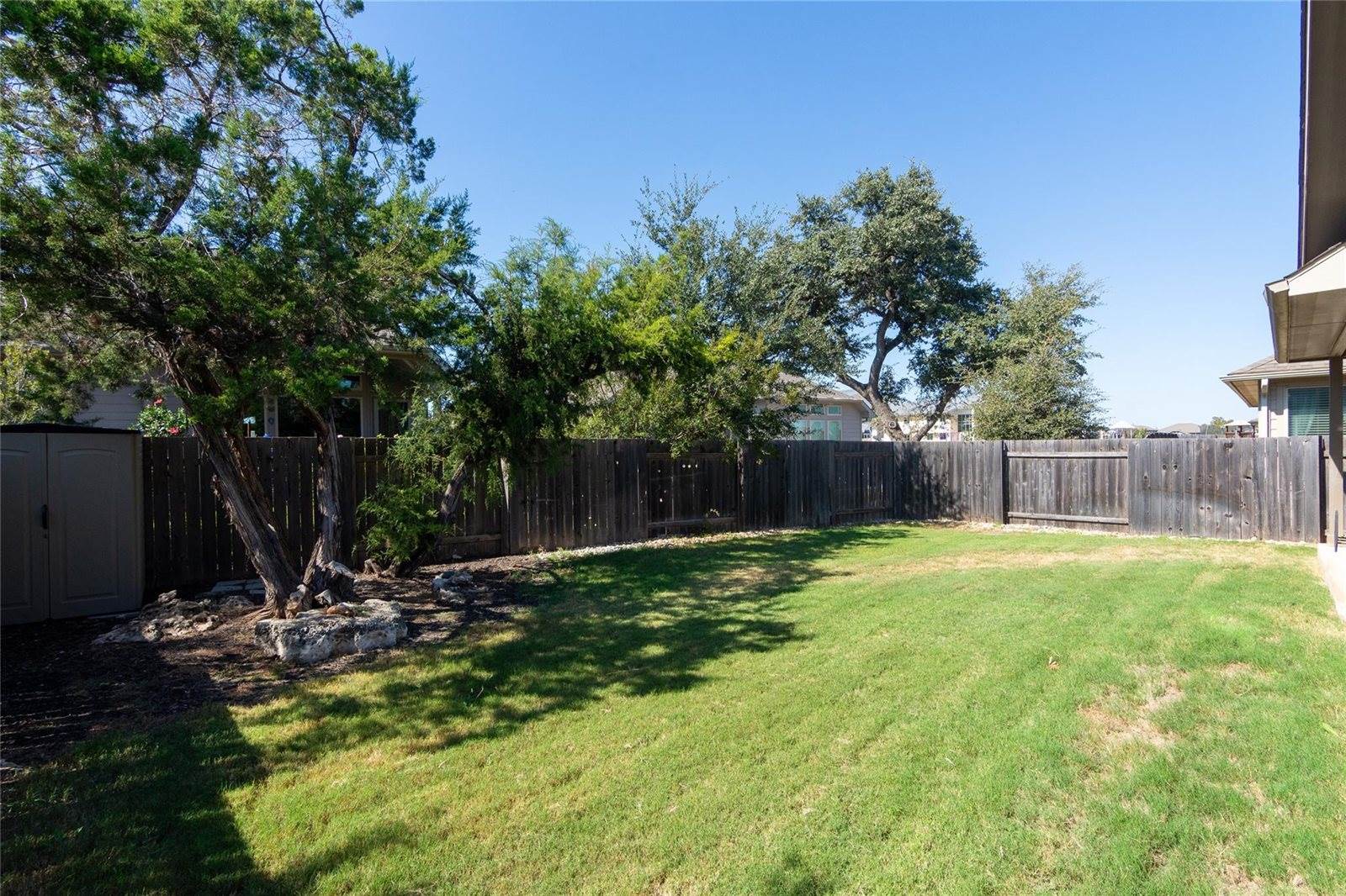 204 Serrano St, Georgetown, TX 78628