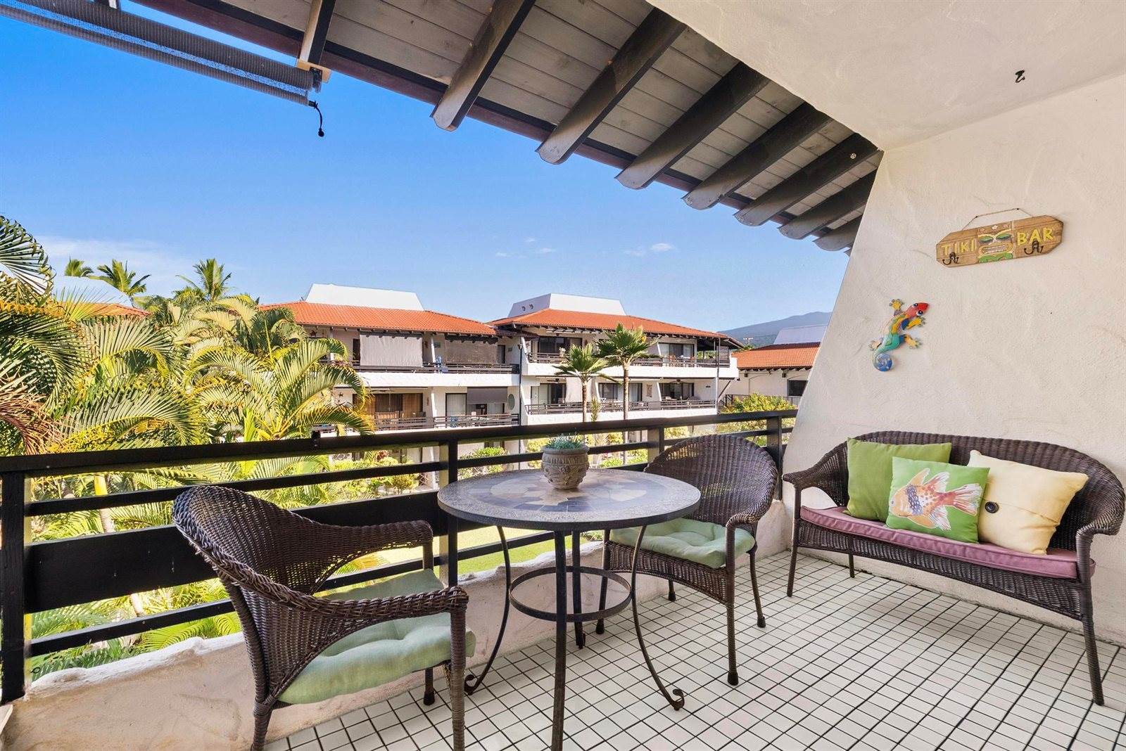 75-6082 Alii Dr, Kailua-Kona, HI 96740