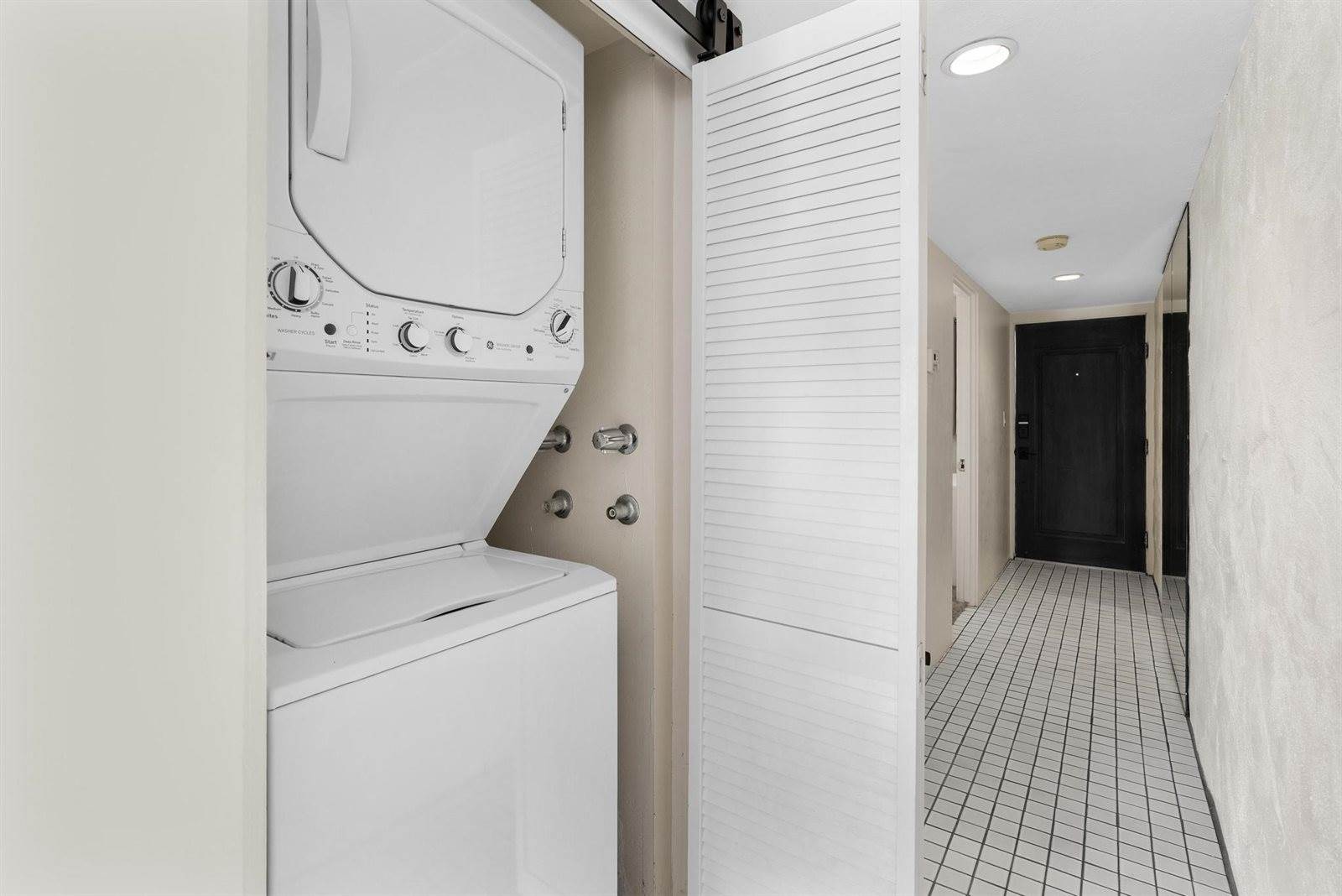 75-6082 Alii Dr, Kailua-Kona, HI 96740