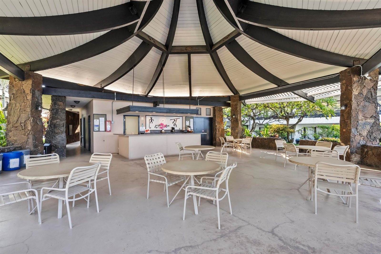 75-6082 Alii Dr, Kailua-Kona, HI 96740