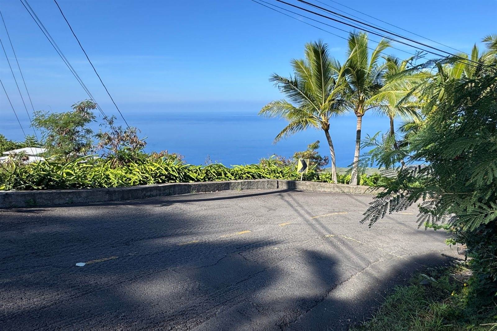 87-435 Kaohe Rd, Captain Cook, HI 96704