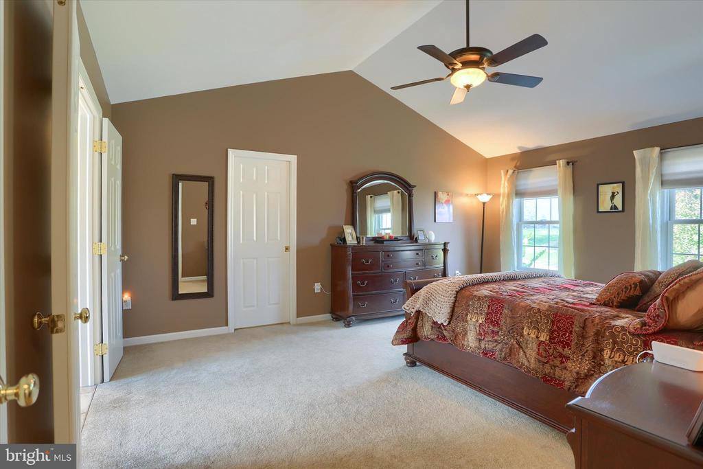 7059 Beaver Spring Road, Harrisburg, PA 17111