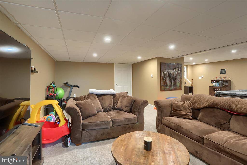 7059 Beaver Spring Road, Harrisburg, PA 17111