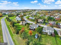 7059 Beaver Spring Road, Harrisburg, PA 17111