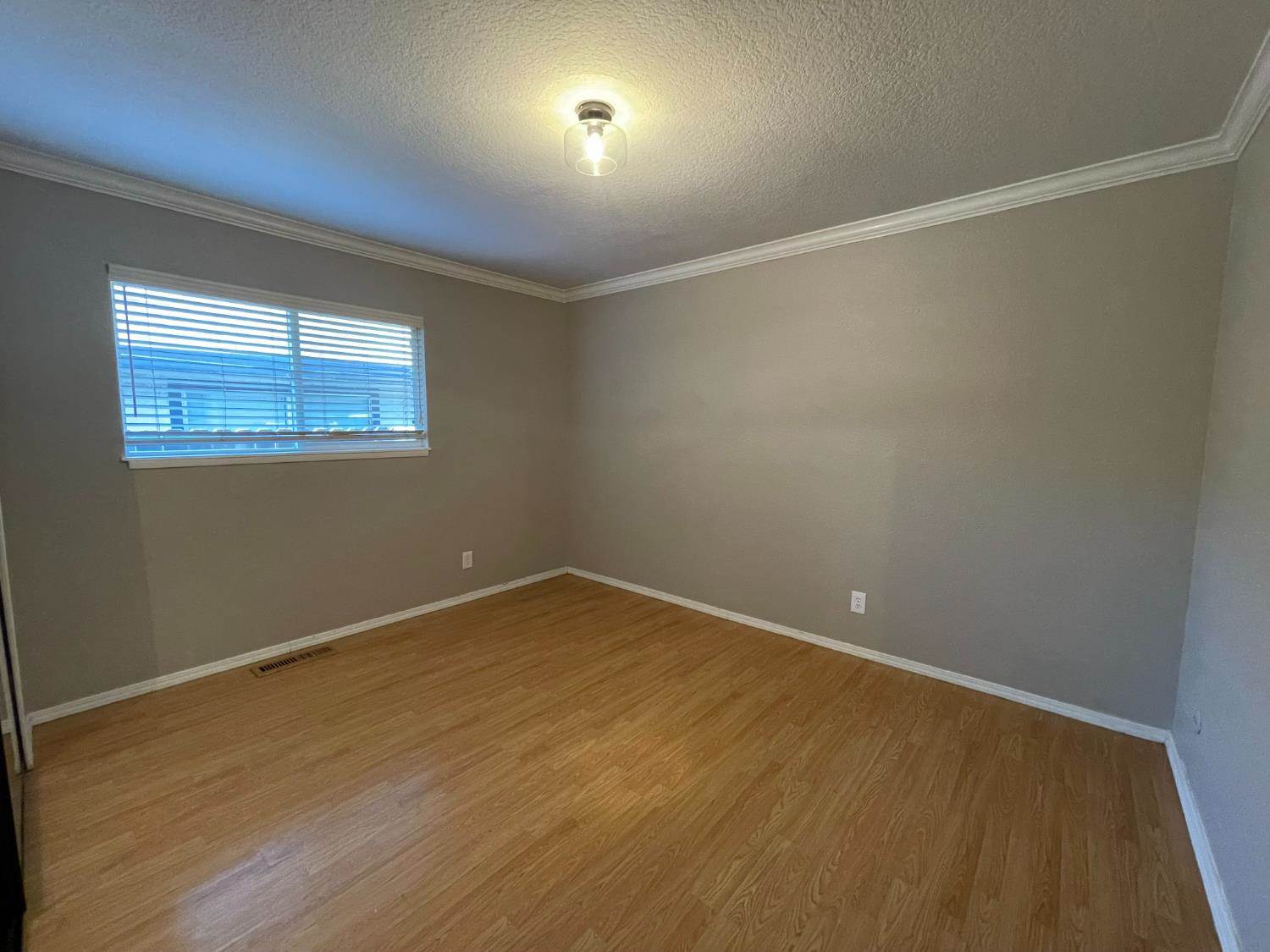 830 Pecan Street, West Sacramento, CA 95691