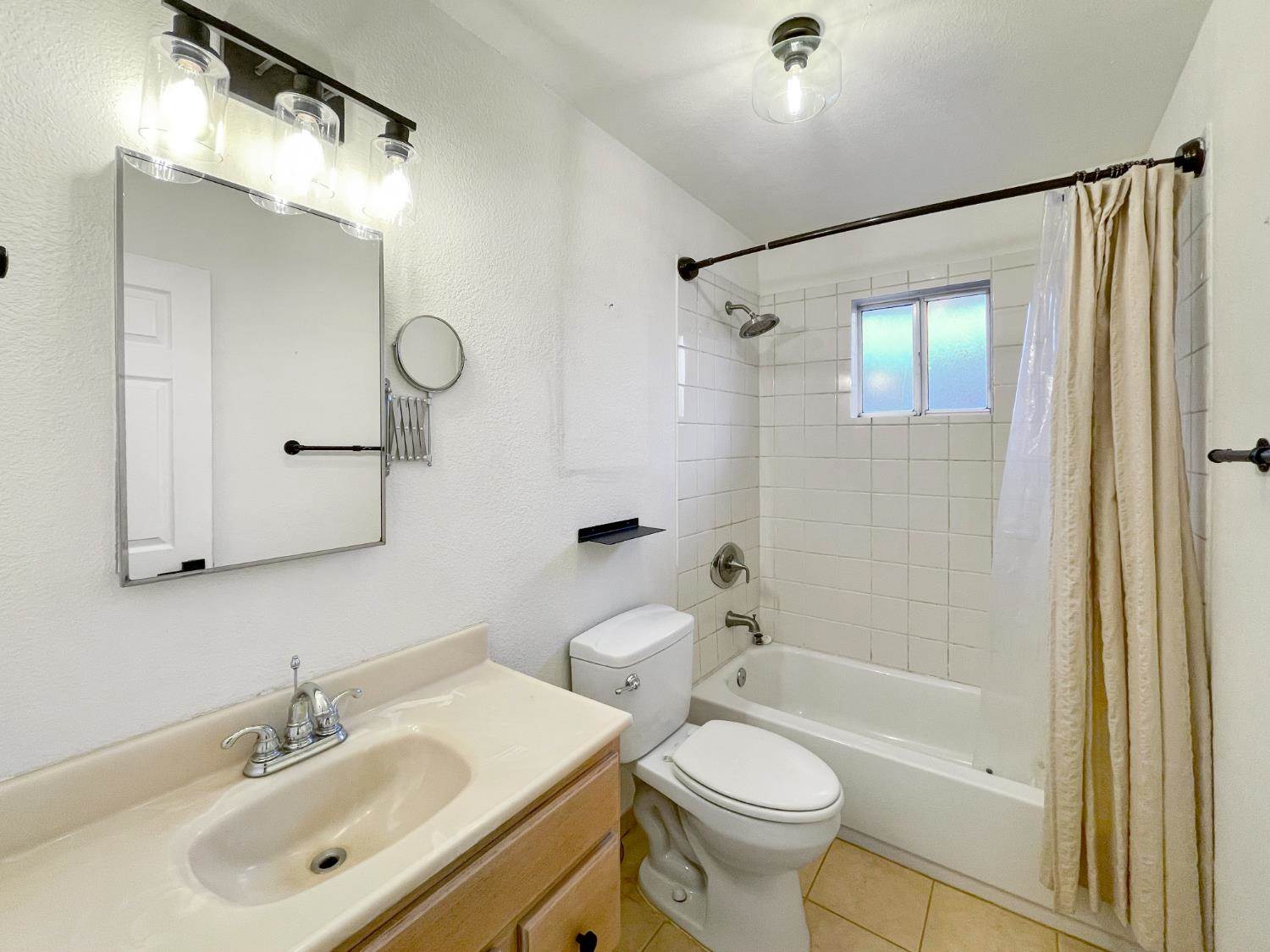 830 Pecan Street, West Sacramento, CA 95691