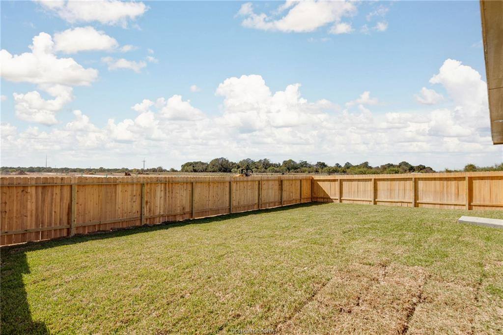 2441 Rooke Road, Bryan, TX 77807