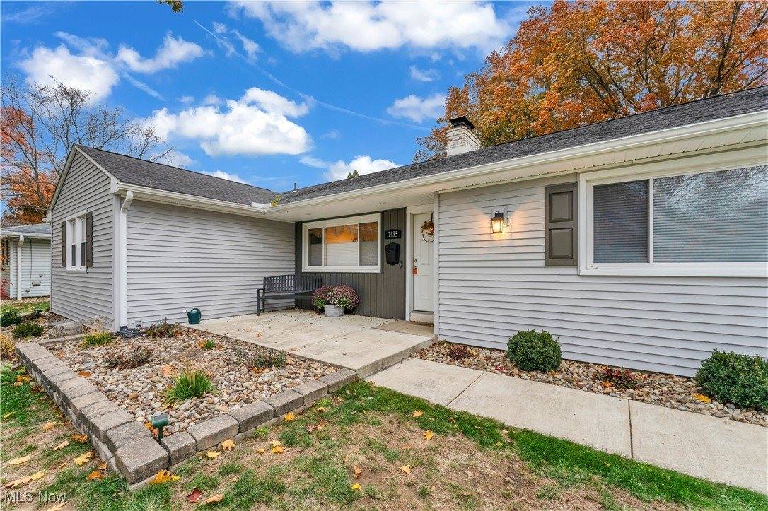 7435 Forest Hill Avenue, Poland, OH 44514