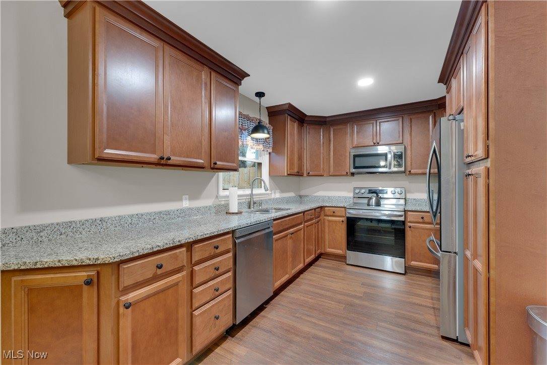 7435 Forest Hill Avenue, Poland, OH 44514