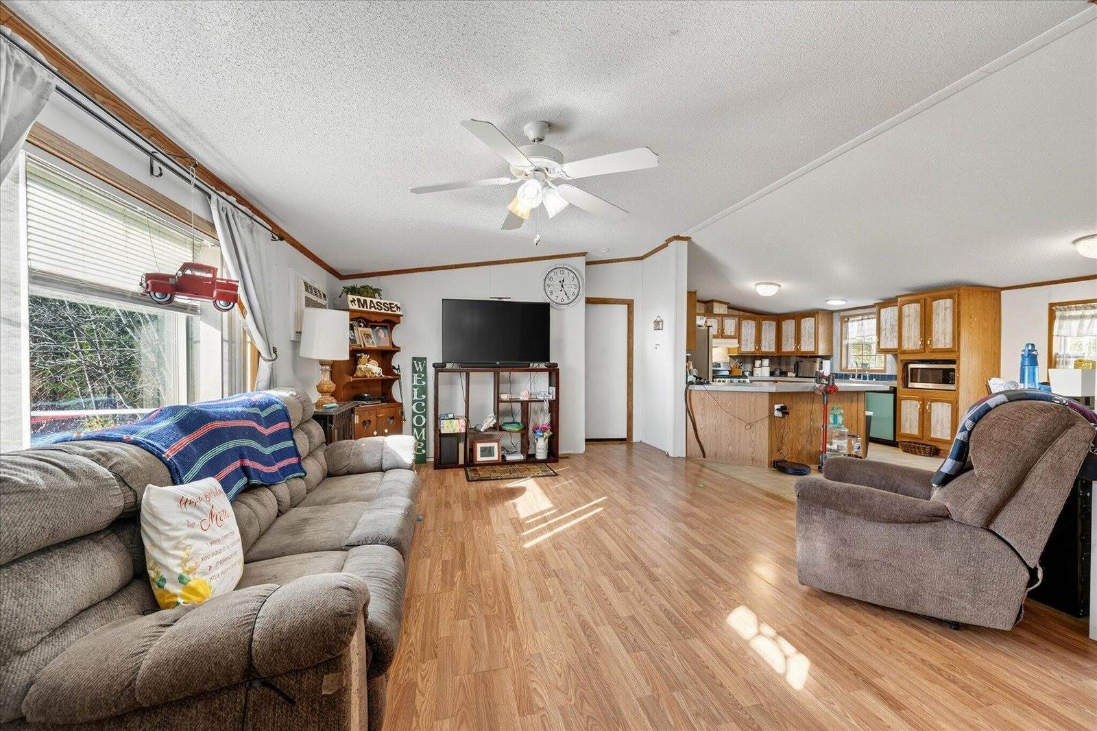 263 Mudgett Road, Kenduskeag, ME 04450