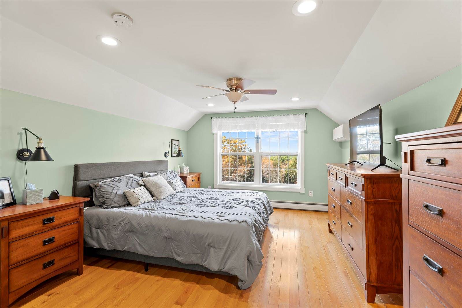 378 Cross Hill Road, Augusta, ME 04330