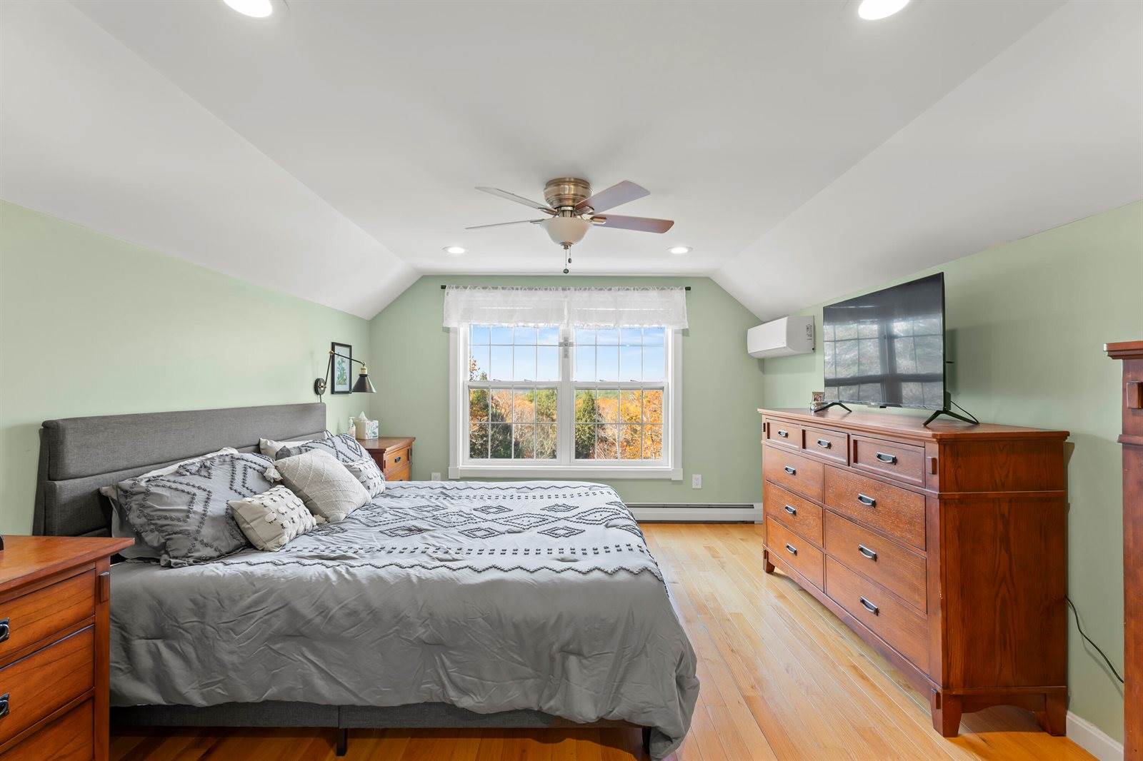 378 Cross Hill Road, Augusta, ME 04330