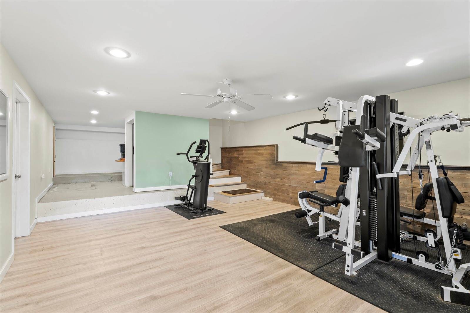 378 Cross Hill Road, Augusta, ME 04330