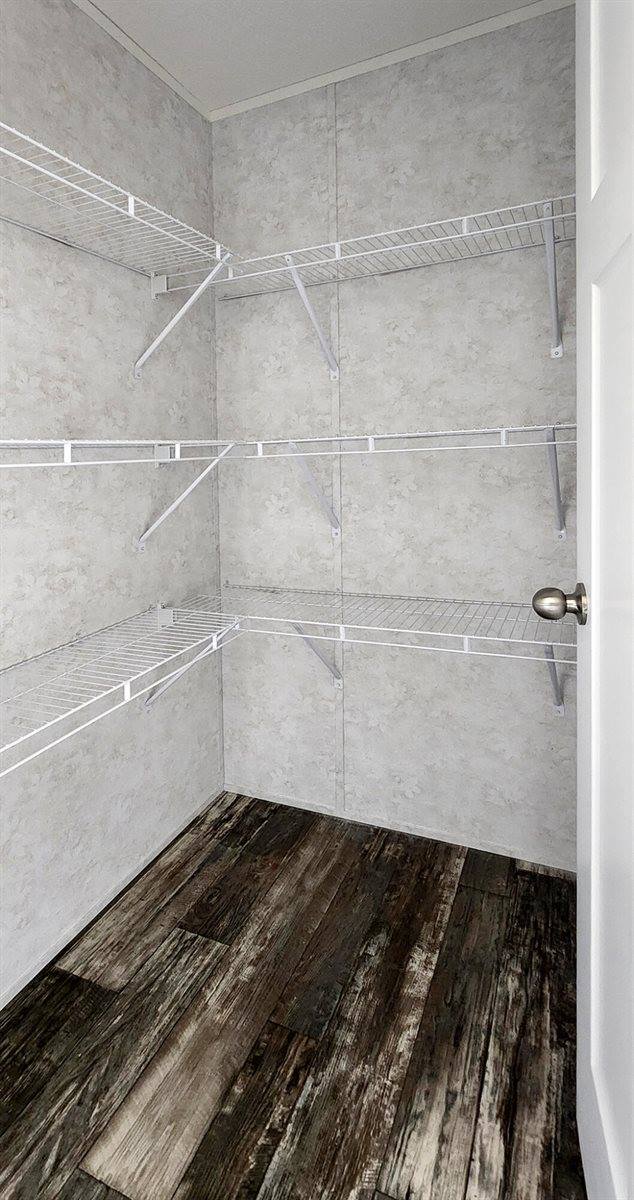 30 Main Road, Holden, ME 04429