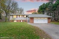 920 Del Sher Drive, BrightonCity_Livingston, MI 48114