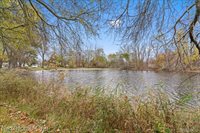 920 Del Sher Drive, BrightonCity_Livingston, MI 48114