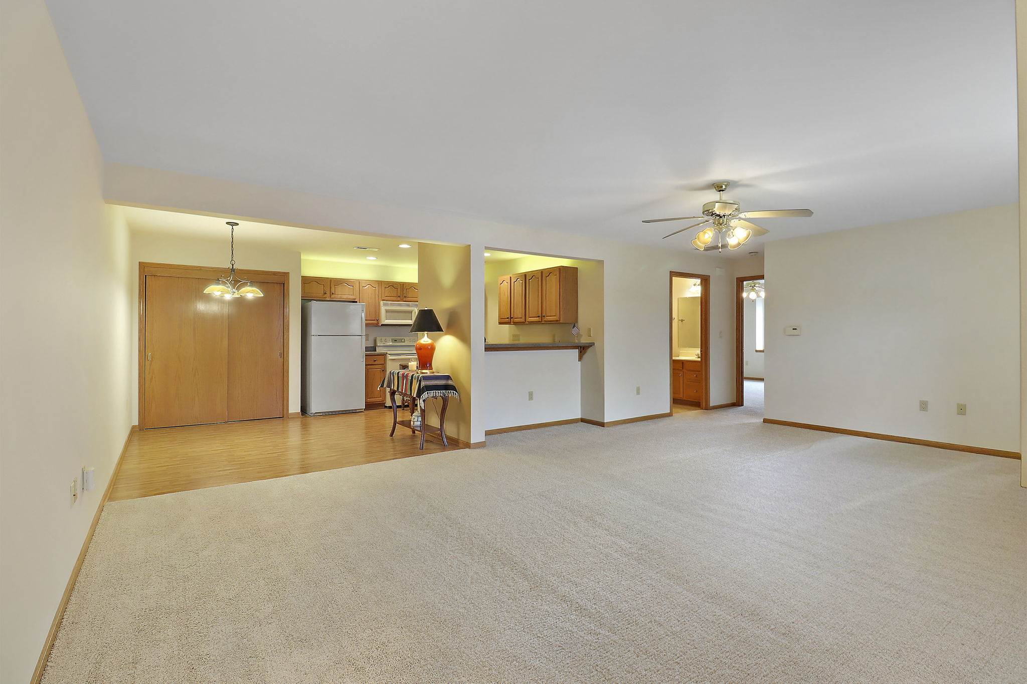 1256 Village Centre Dr, Kenosha, WI 53144