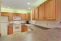 1256 Village Centre Dr, Kenosha, WI 53144