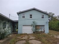 1000 SE Bellview Ave, Topeka, KS 66607