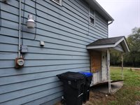 1000 SE Bellview Ave, Topeka, KS 66607