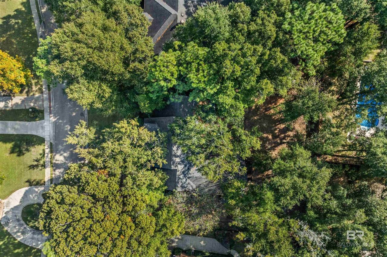 107 Beaver Dam Road, Fairhope, AL 36532