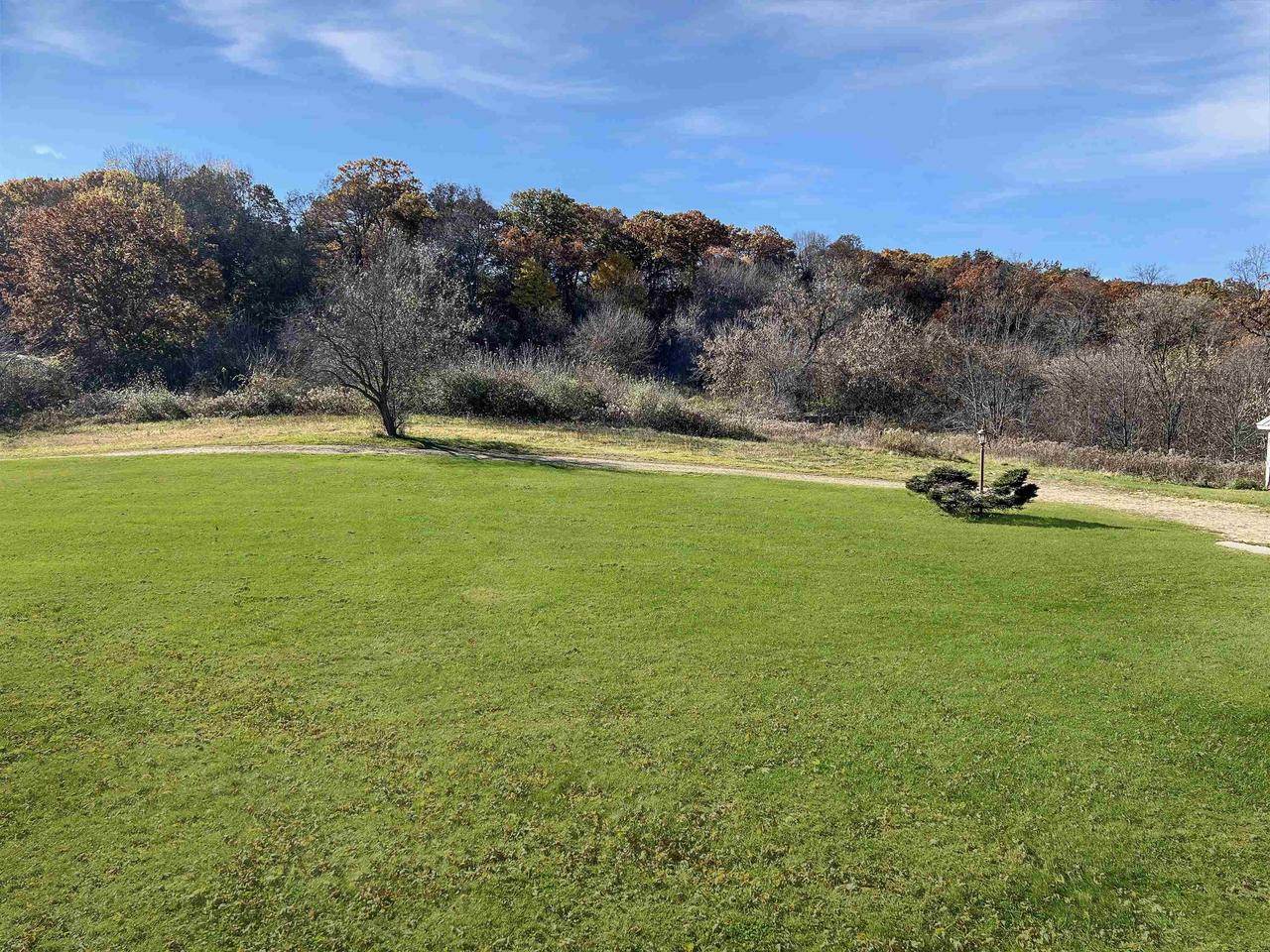 S181 Dore Road, Lyndon Station, WI 53944