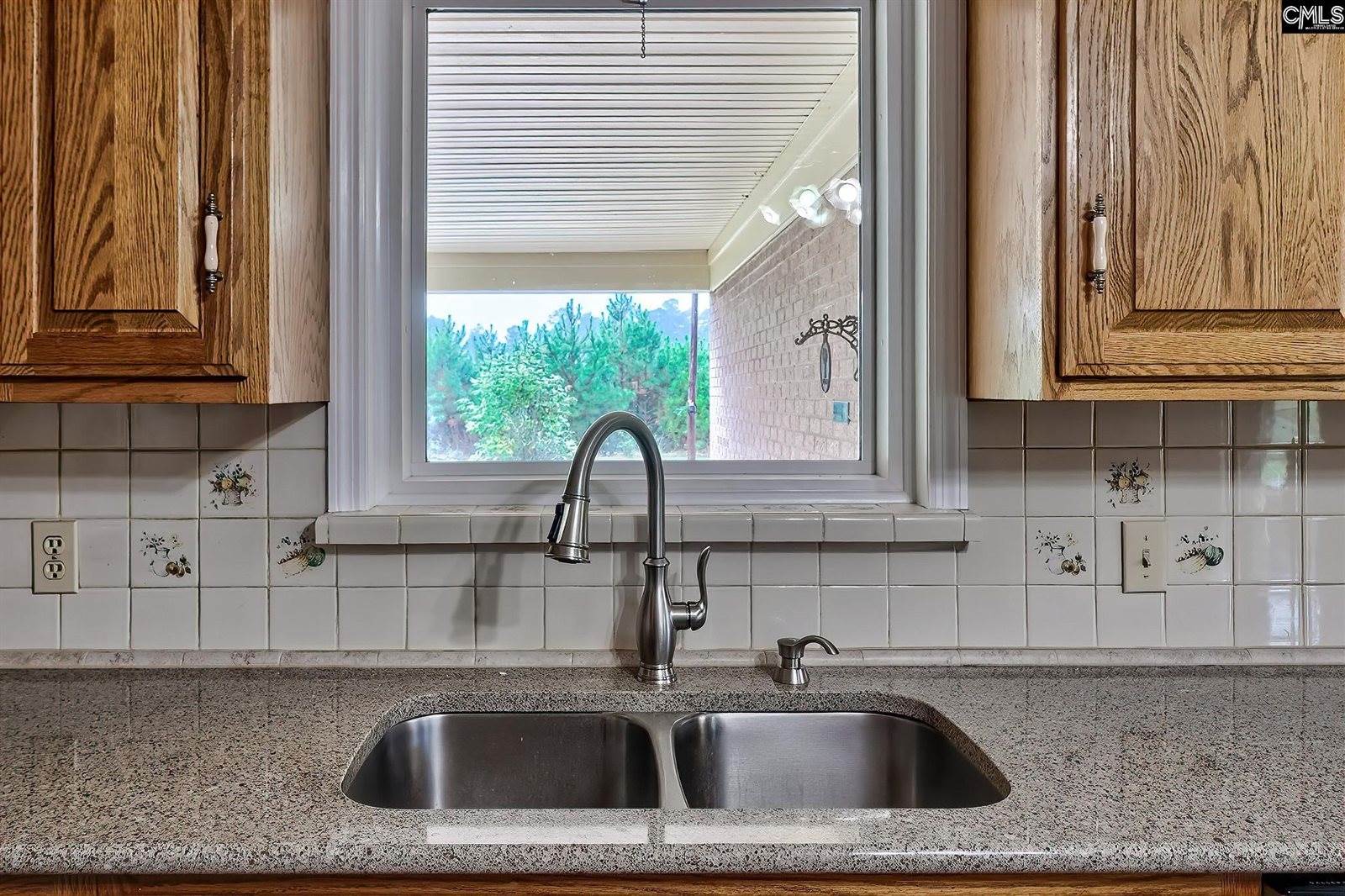 221 Crooked Creek, Chapin, SC 29036