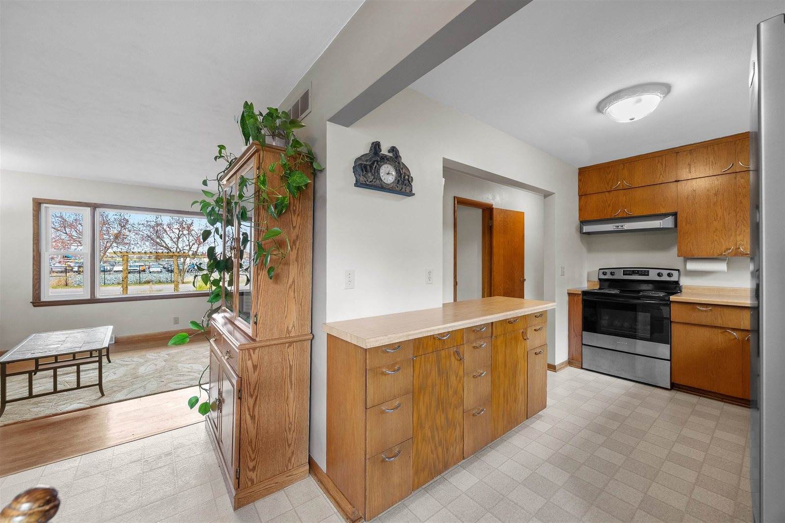 235 School Street, Amherst, WI 54406