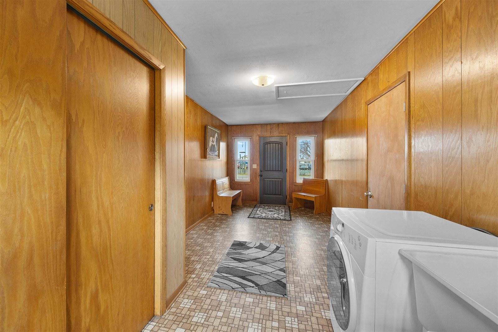 235 School Street, Amherst, WI 54406