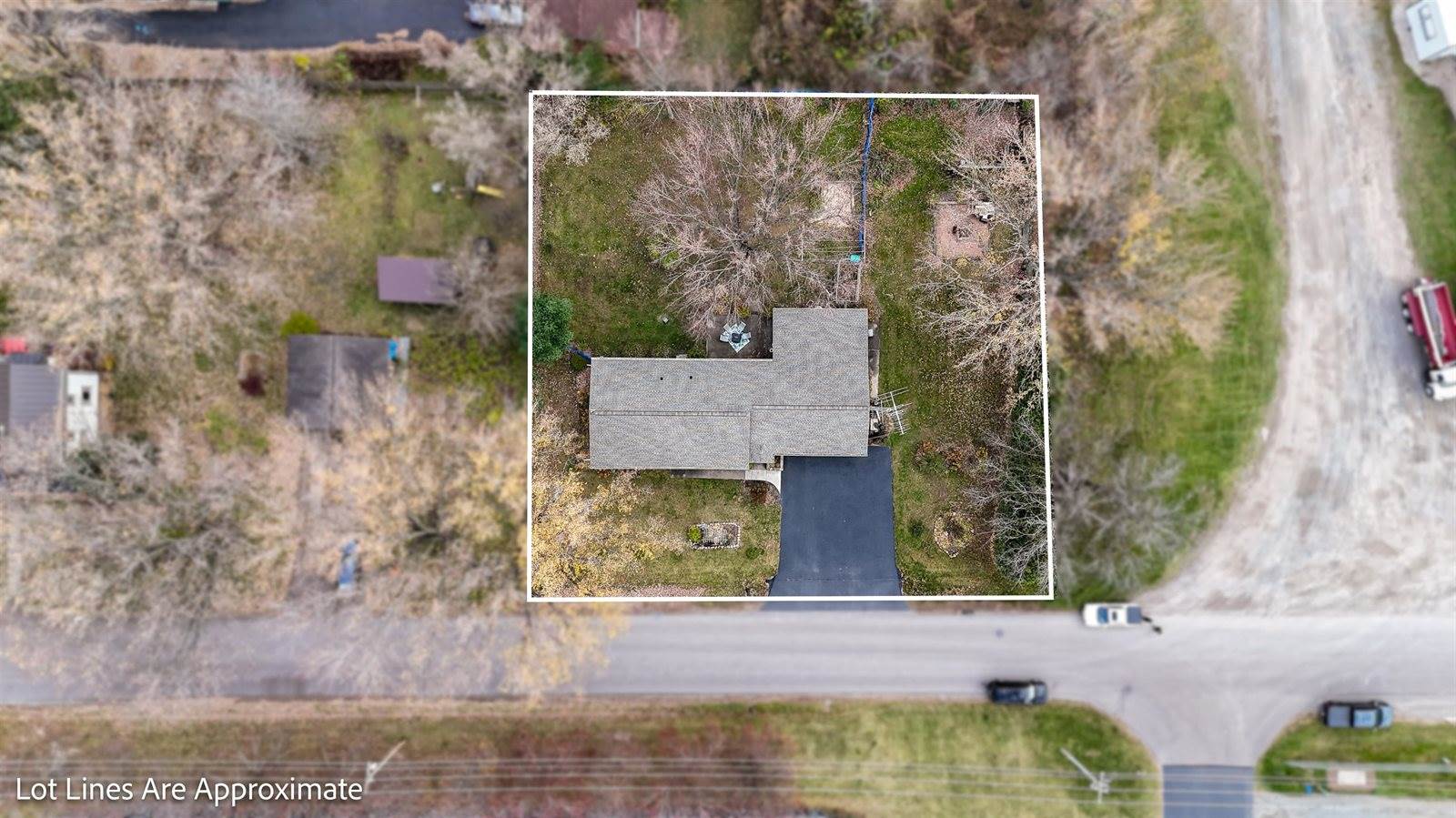 235 School Street, Amherst, WI 54406