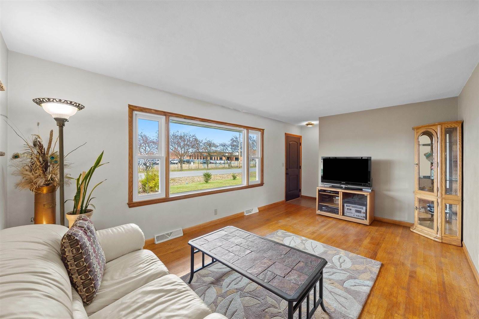 235 School Street, Amherst, WI 54406