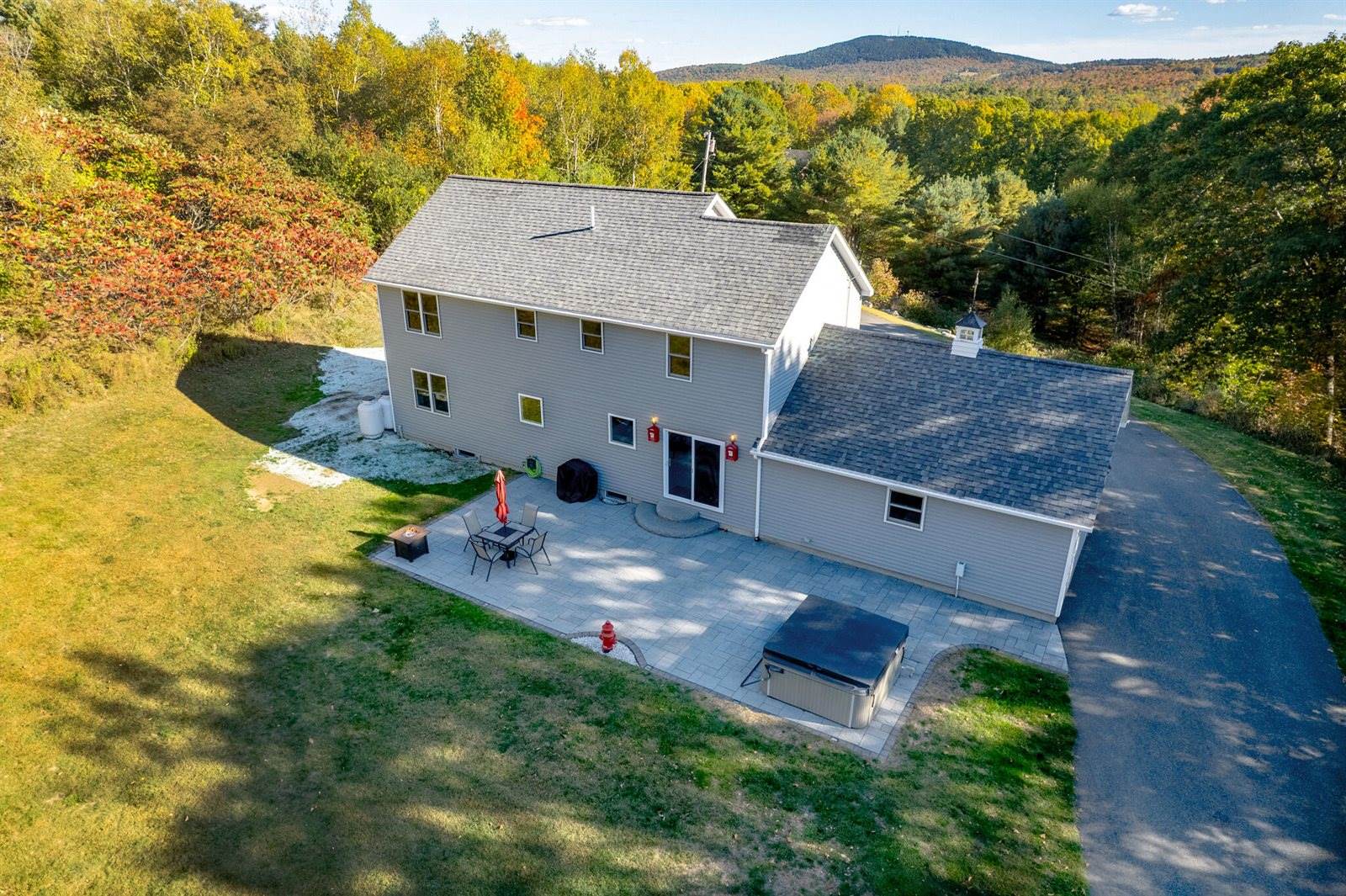 11 High Hill Court, Dedham, ME 04429