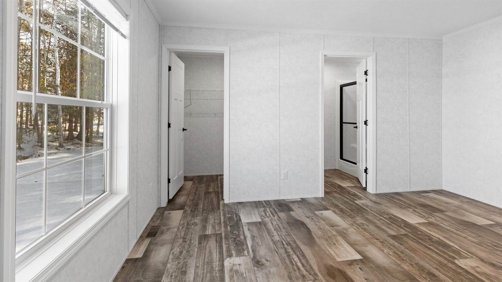 7 Nelligan Drive, Holden, ME 04429