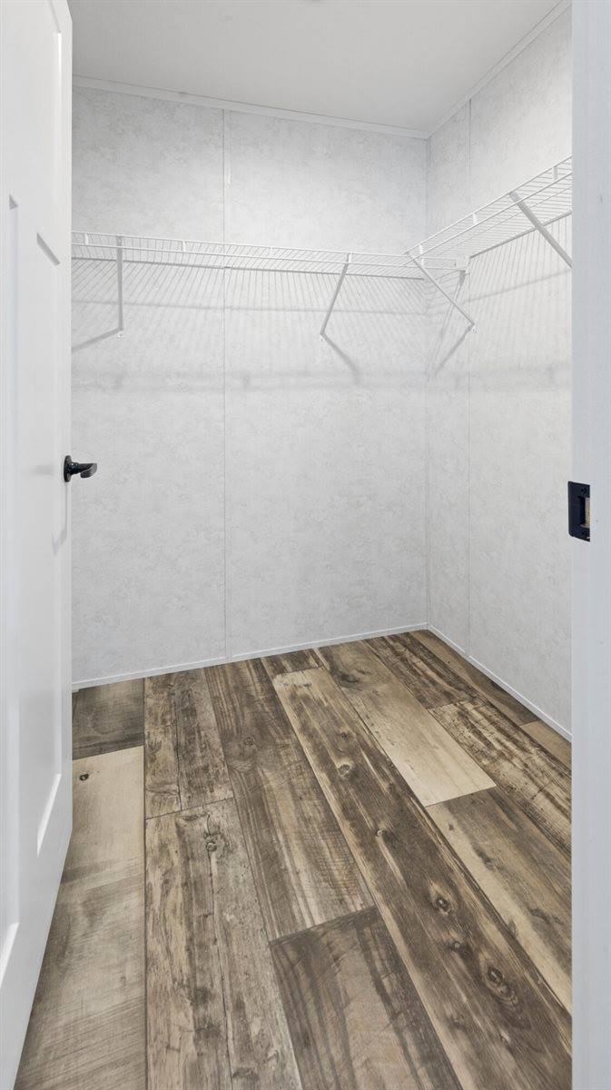 7 Nelligan Drive, Holden, ME 04429