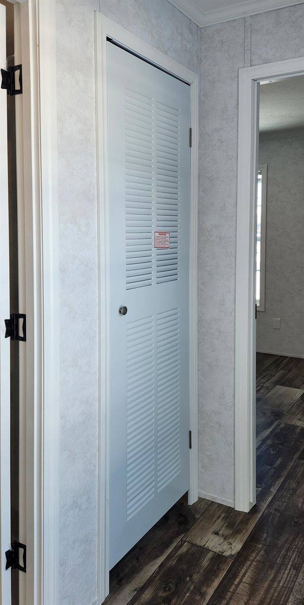 7 Nelligan Drive, Holden, ME 04429