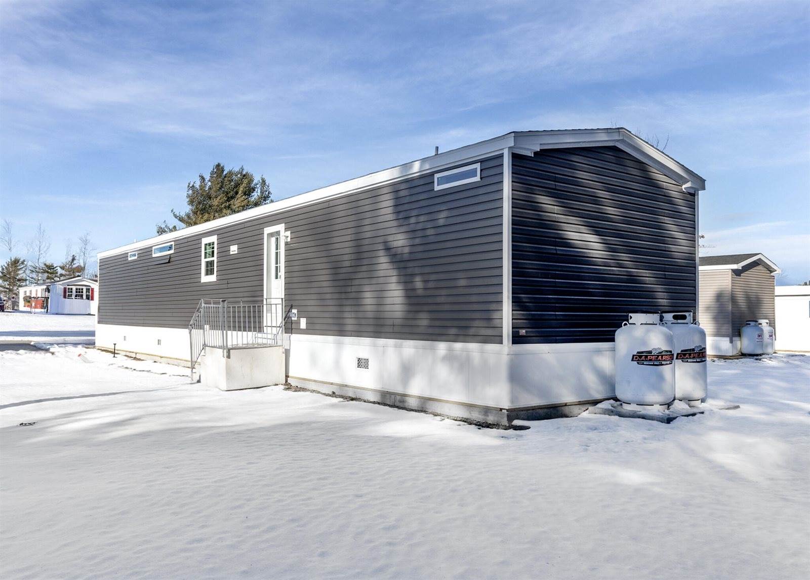 7 Nelligan Drive, Holden, ME 04429