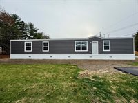 7 Nelligan Drive, Holden, ME 04429