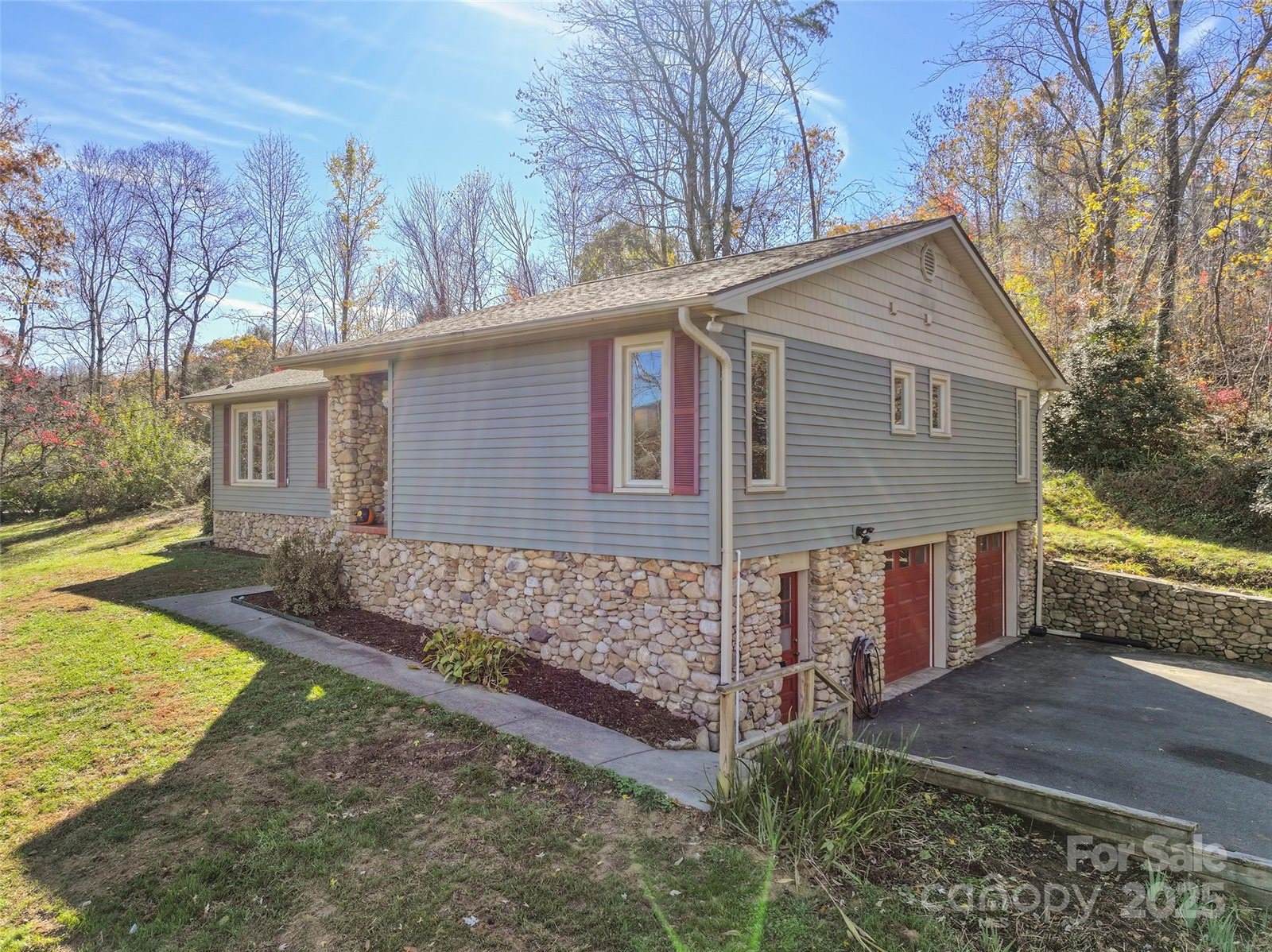 18 Terrace Lane, Weaverville, NC 28787