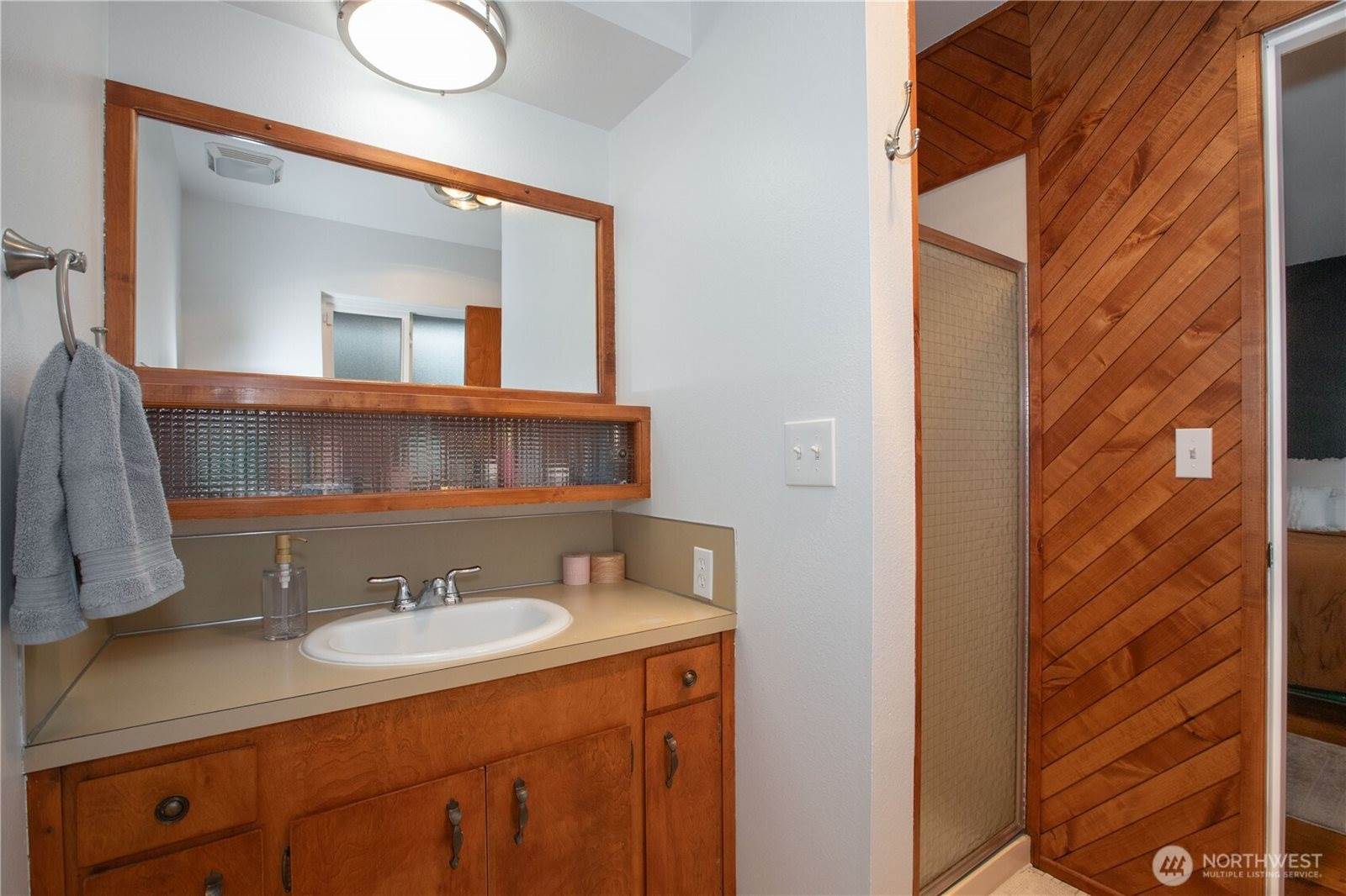 311 Ranger Drive SE, Lacey, WA 98503