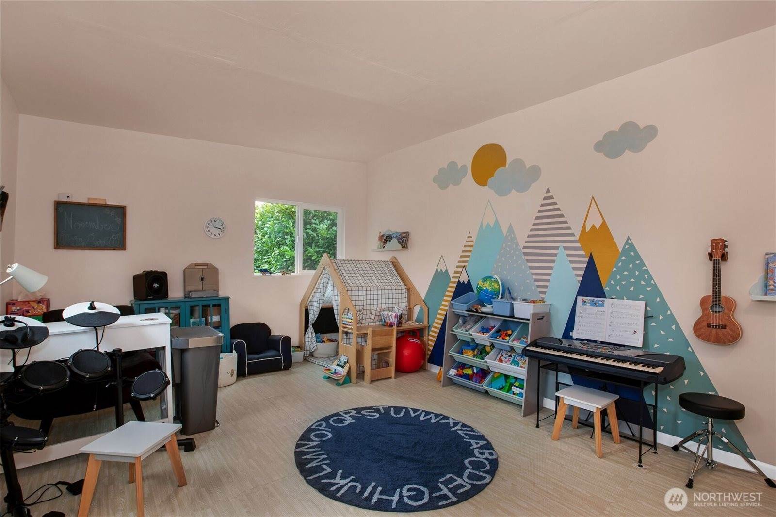 311 Ranger Drive SE, Lacey, WA 98503