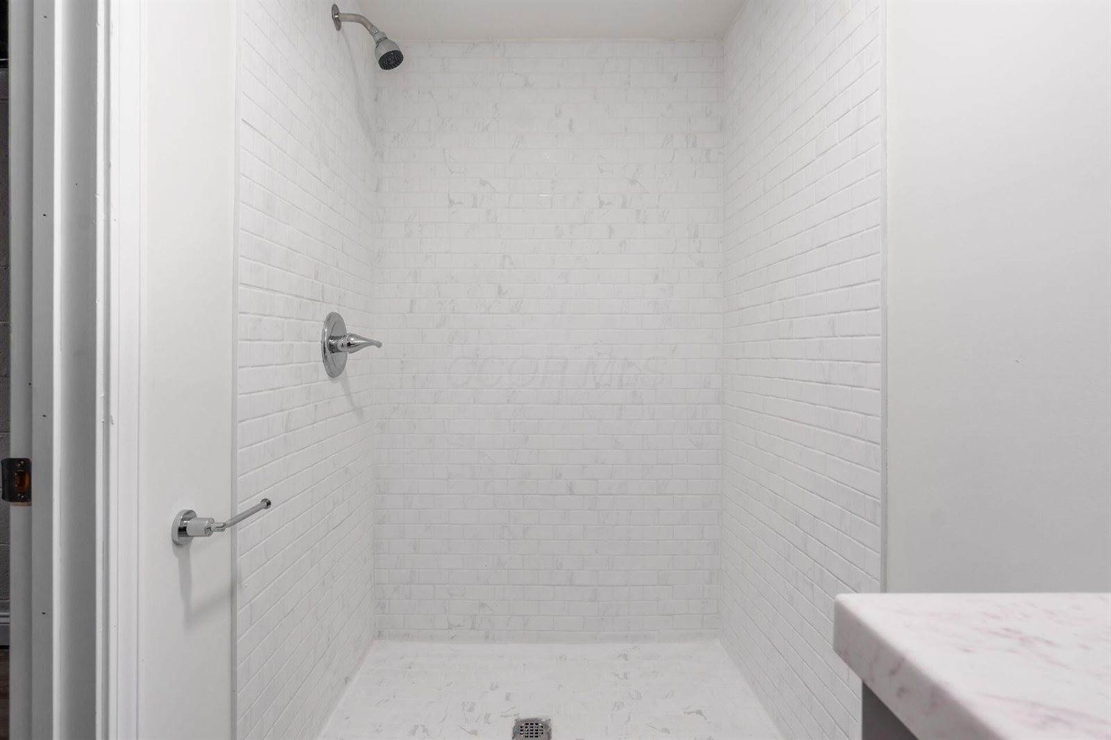 274 North Wayne Avenue, Columbus, OH 43204