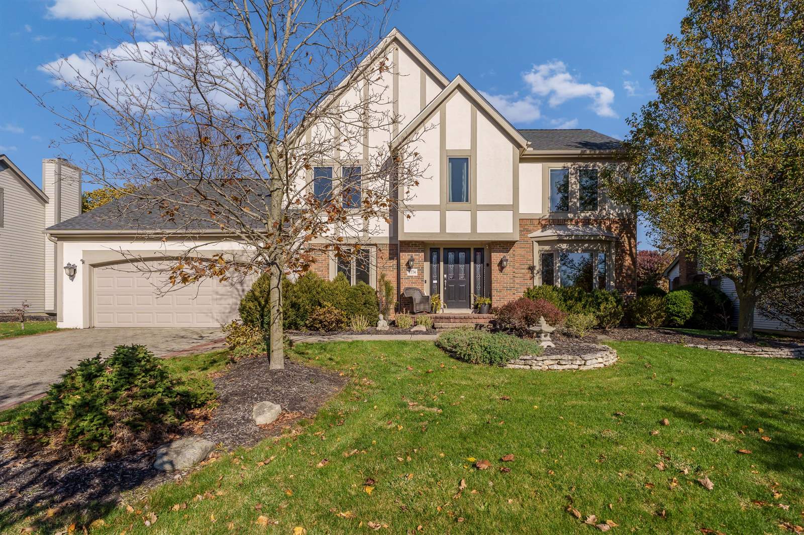 7774 Brandonway Drive, Dublin, OH 43017