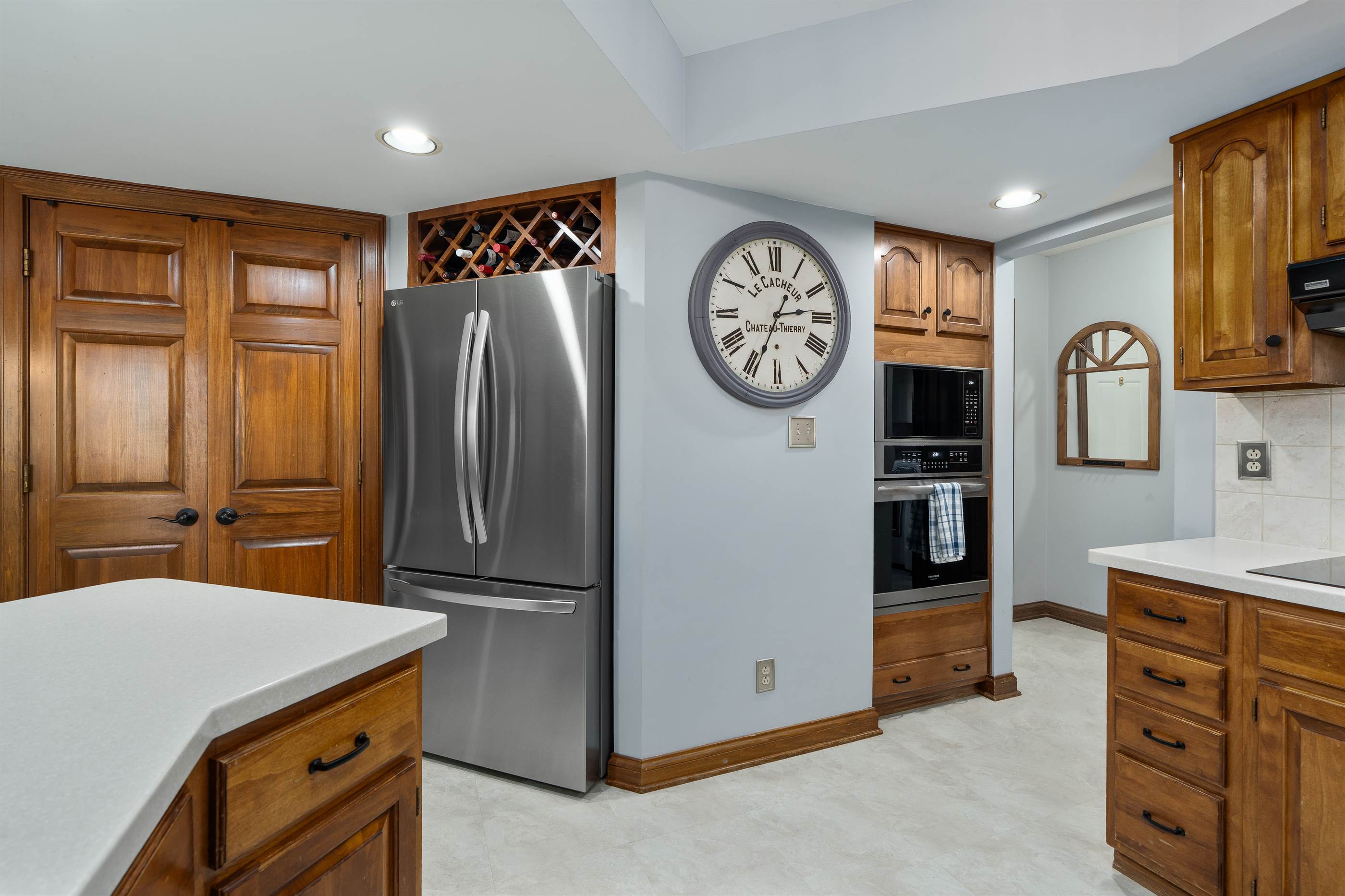 7774 Brandonway Drive, Dublin, OH 43017