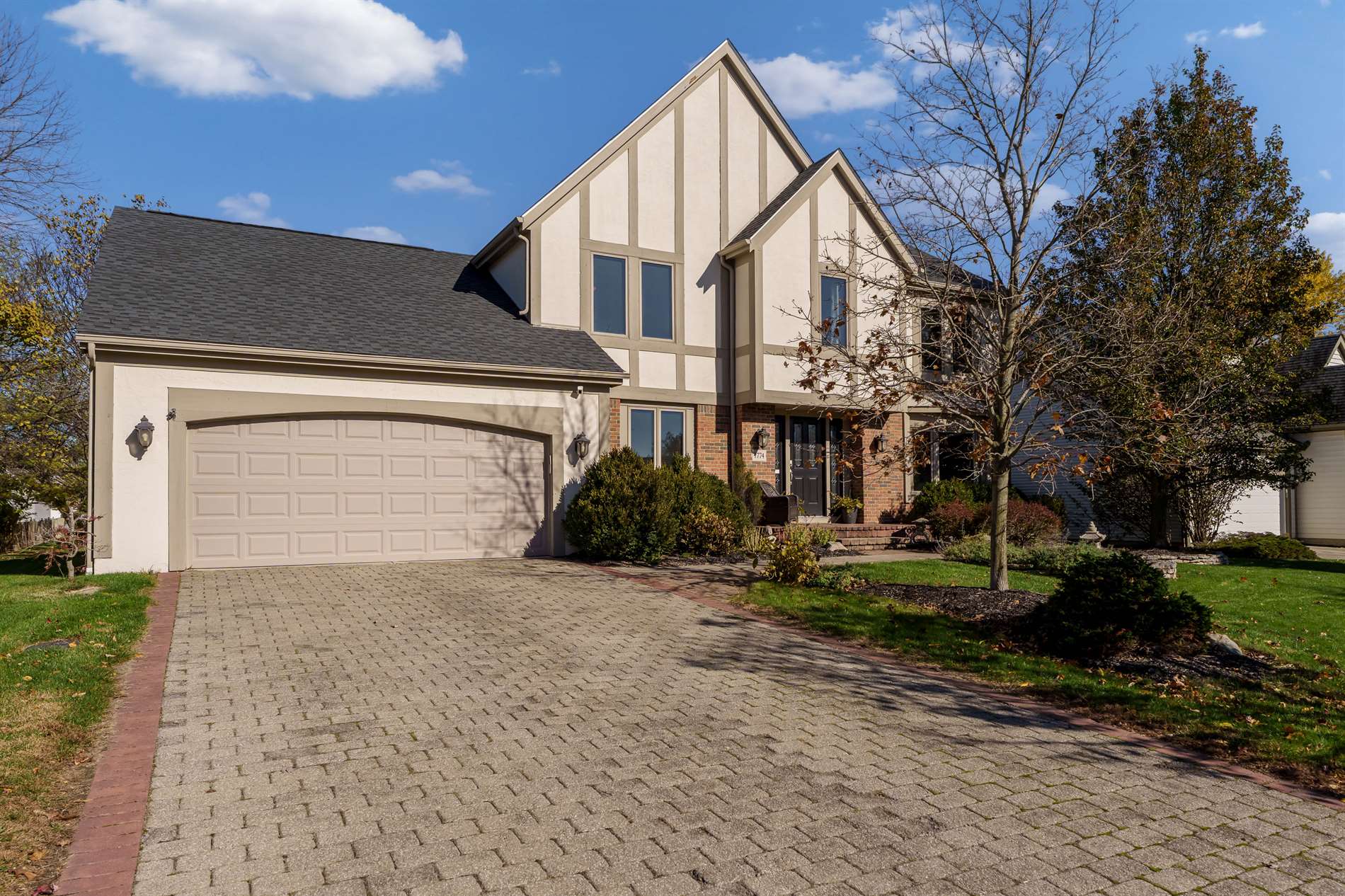 7774 Brandonway Drive, Dublin, OH 43017