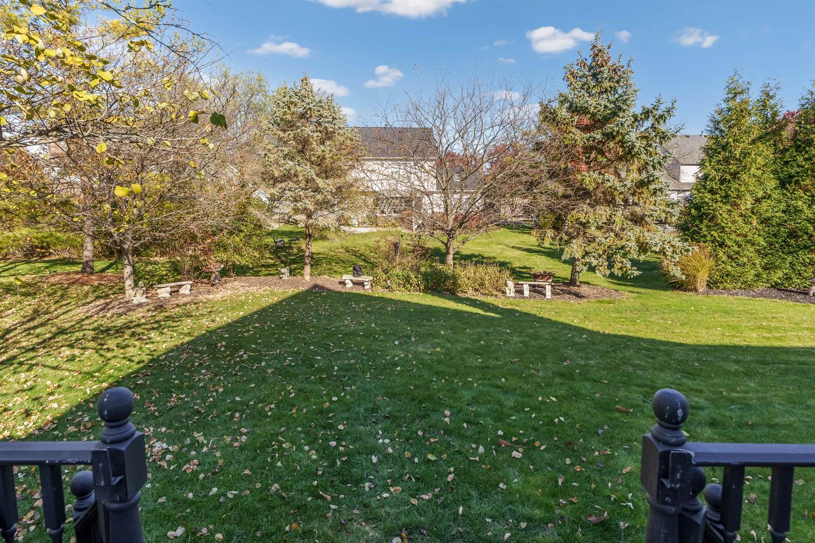 7774 Brandonway Drive, Dublin, OH 43017