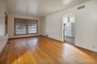 836 South Fountain St, Wichita, KS 67218