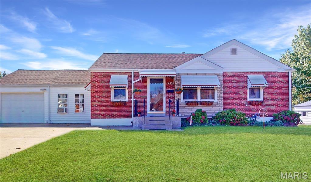 4352 Steins Street, Saint Louis, MO 63116