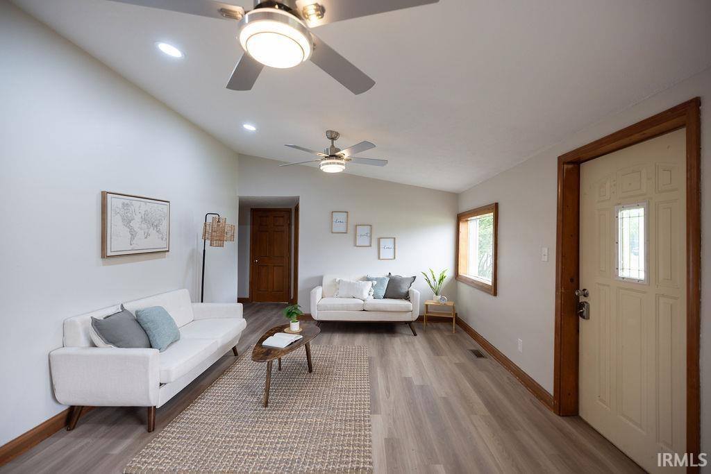 3529 S Walnut Street, Muncie, IN 47304